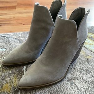 Vince Camuto boots